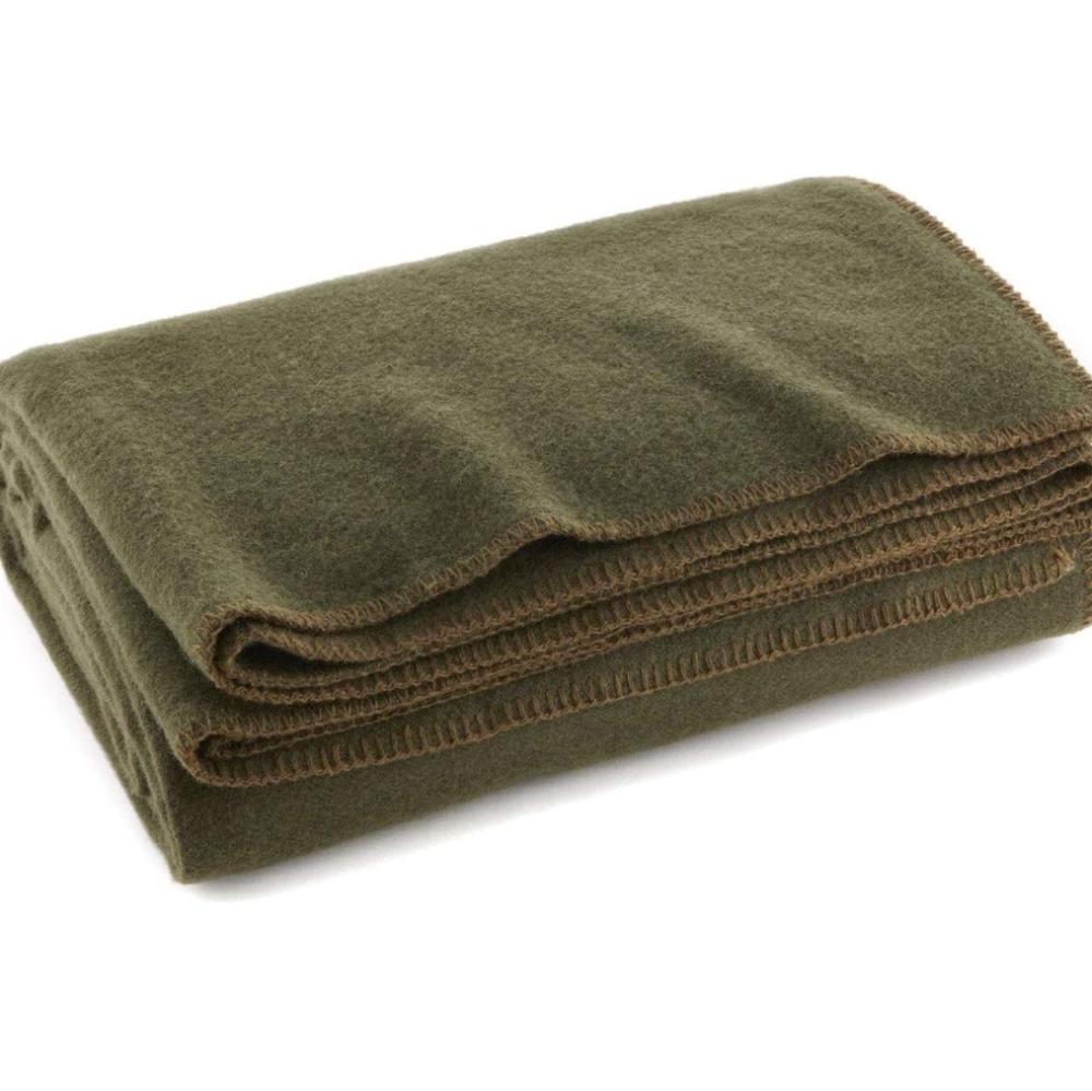 Fox wall camp blanket size 60 in * 80 in